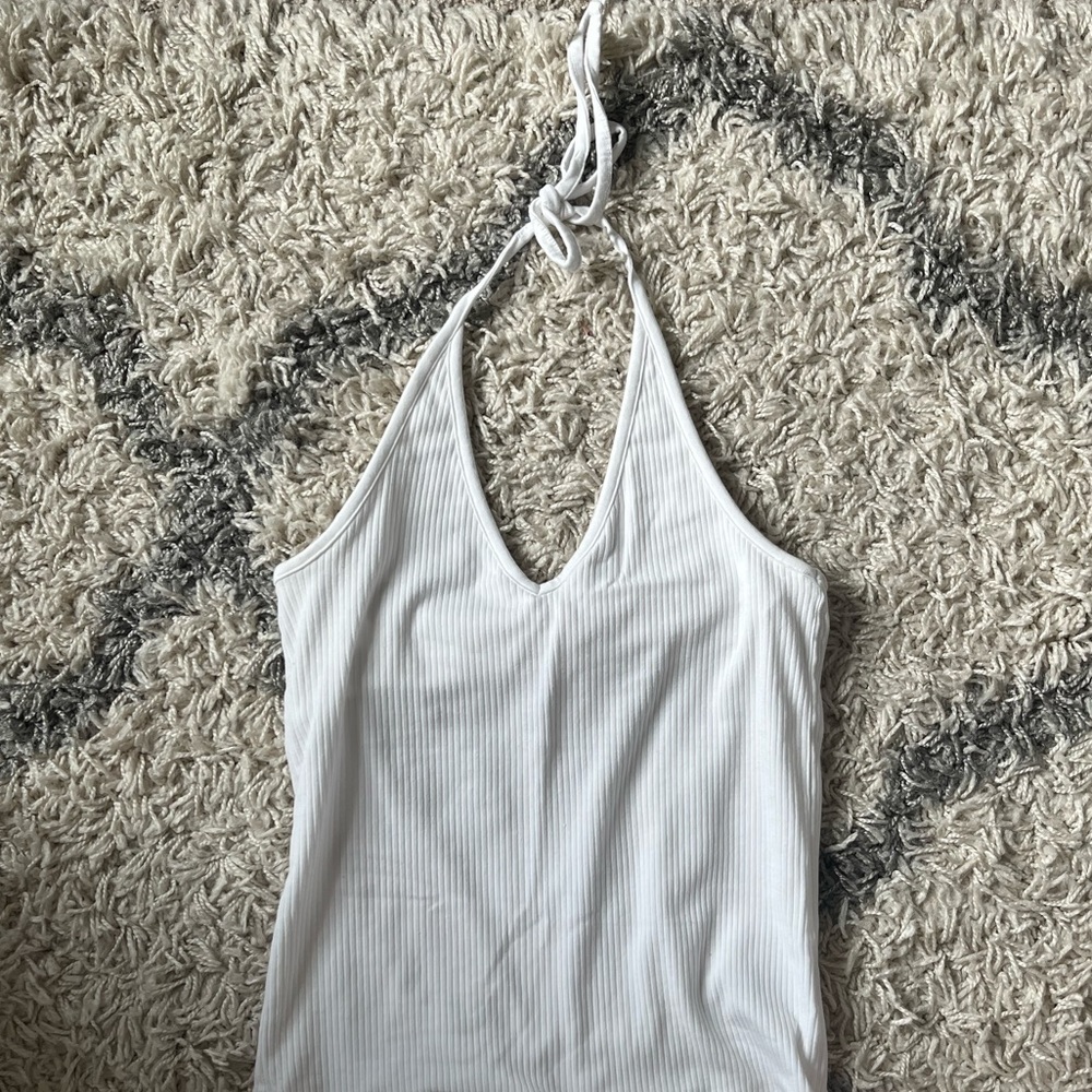 Women’s Old Navy Cropped Rib Knit Halter Tank